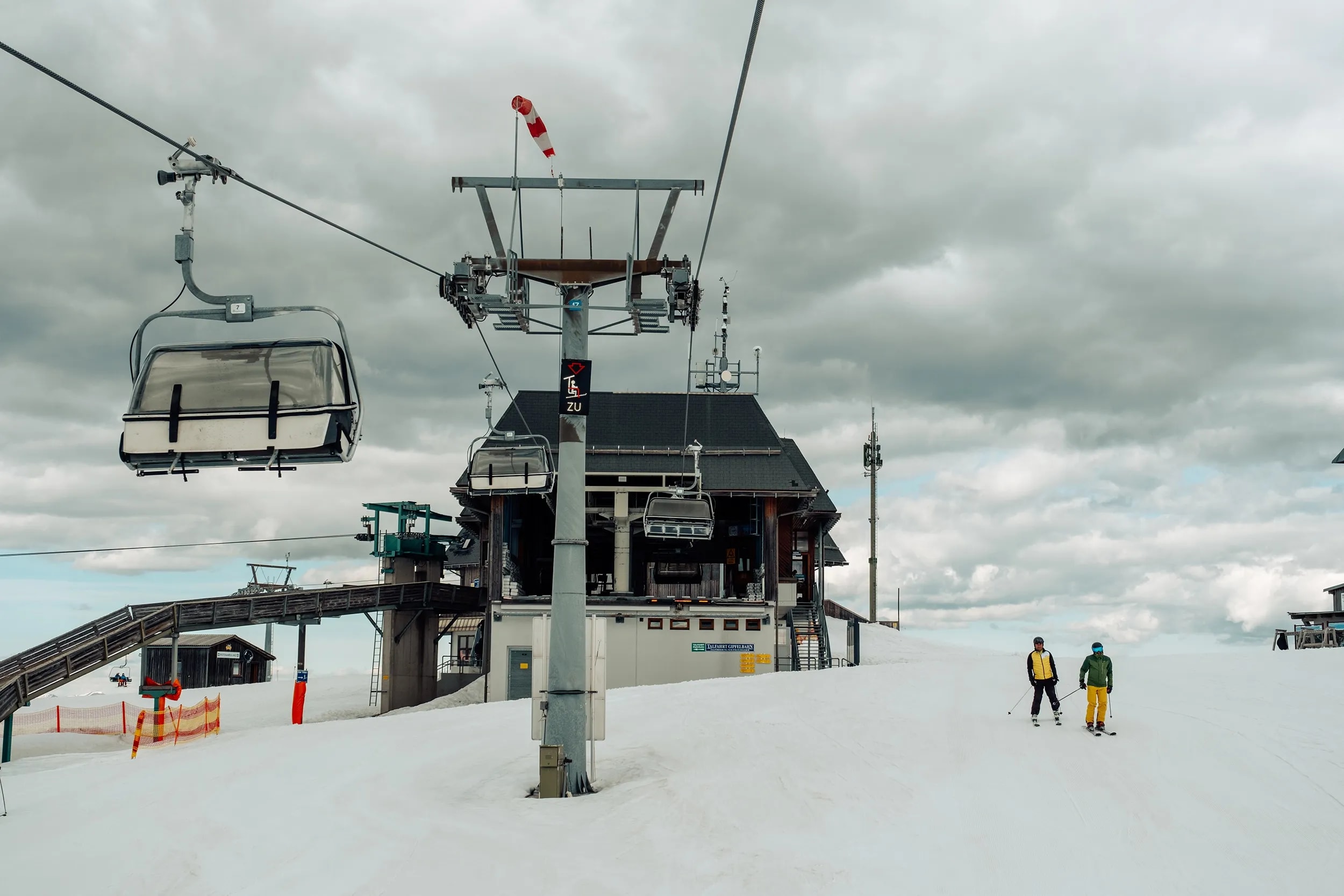 Gipfelstation der alten Gipfelbahn auf dem Gerlitzen Gipfel (1.911m)
