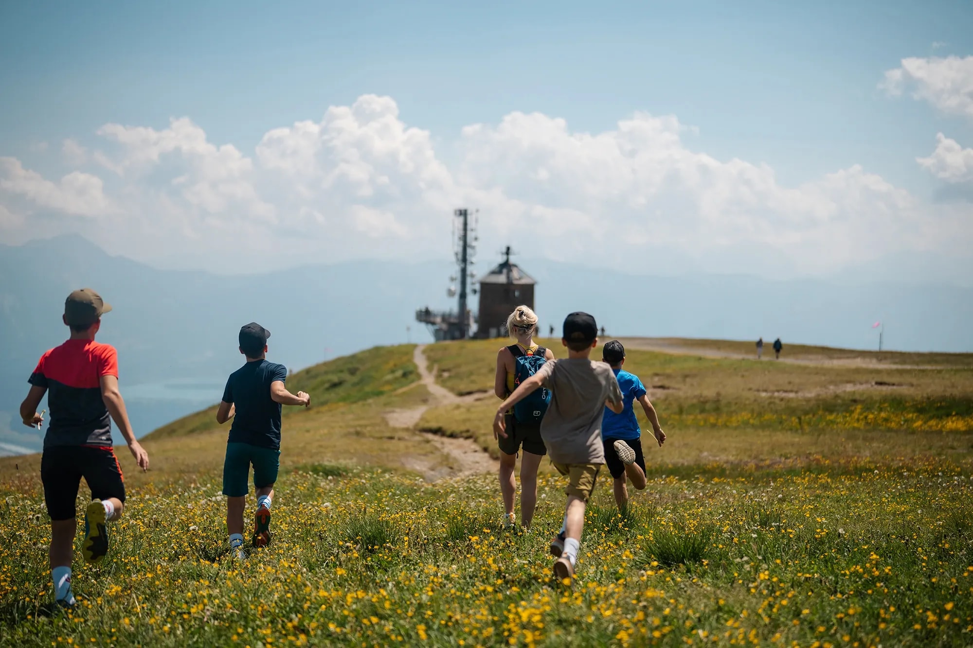 Wanderung zum Gipfel der Gerlitzen Alpe im Herzen Kärntens