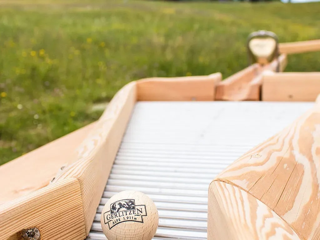 Holzkugelbahn auf der Gerlitzen Alpe